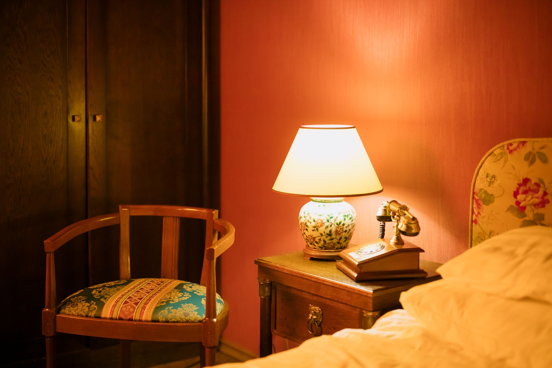 Hotelzimmer eines Luxushotels – was kosten Waldorf Astoria Hotels in Punkten?